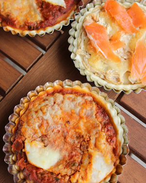 Mini quiches ou tartelettes à la tomate et mozzarella