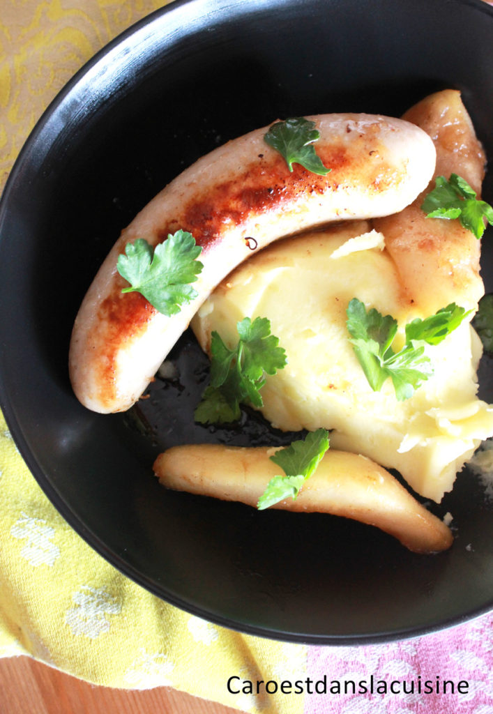 Boudin-blanc-aux-poires-et-purée-de-pommes-de-terre